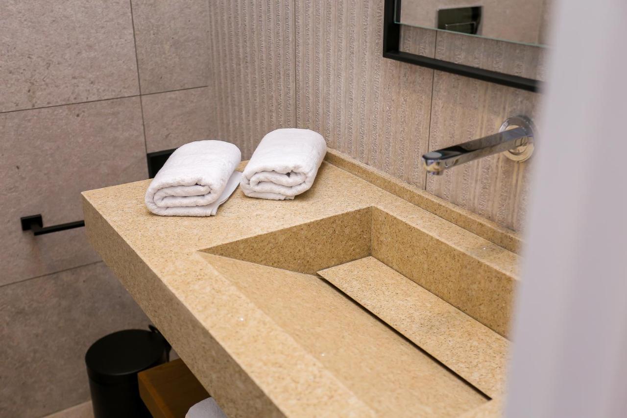 Nassau Hotel Dhërmi Extérieur photo